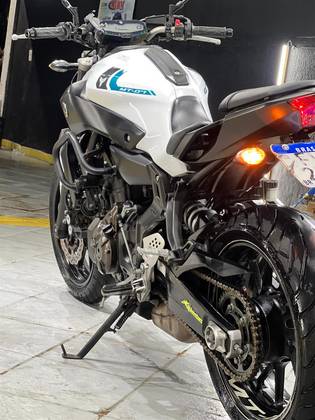 YAMAHA MT-07 ABS 